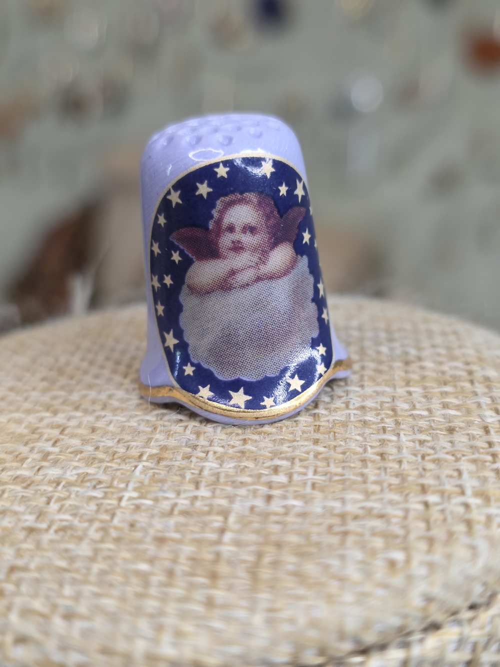 Heirlooms Editions USA 1983 Cherub Porcelain Thimble Collectible